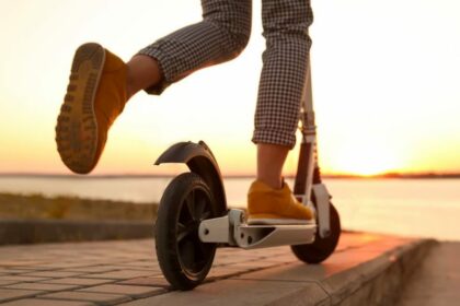 Pour Noel Pourquoi pas une Trottinette électrique! Trottinette Electrique 1024x683 1024x585 1 420x280