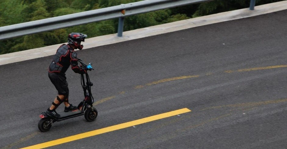 trottinettes électriques les 5 les plus rapides