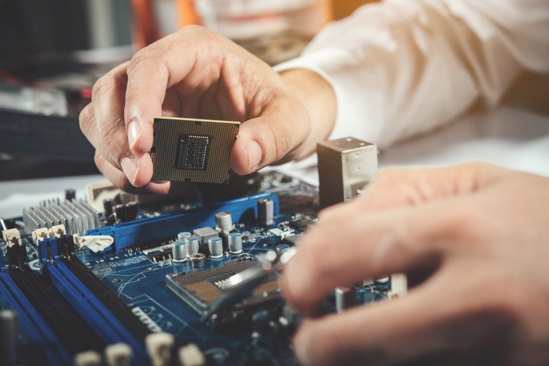 Que fait un technicien en informatique ?